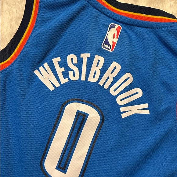 Nike Kids Oklahoma City Westbrook Jersey - Picture 12 of 15